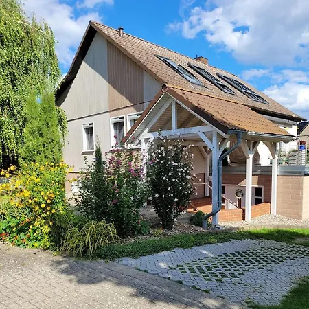 Ferienwohnung 150 M Zur Muritz Lägenhet *