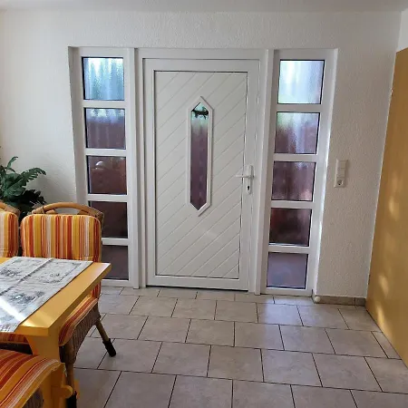 Ferienwohnung 150 M Zur Muritz *
