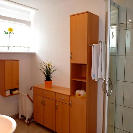 Lägenhet Ferienwohnung 150 M Zur Muritz Klink